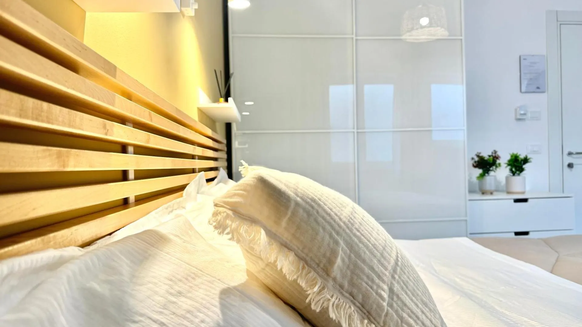 Saint Peter Rome - Luxury Apartments With 24H Guarded Parking