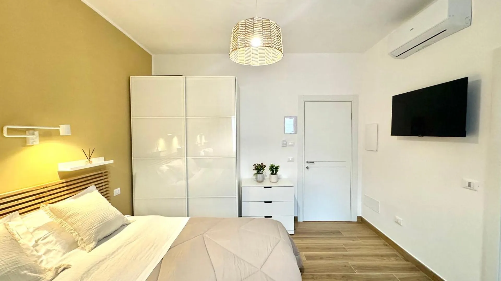 Saint Peter Rome - Luxury Apartments With 24H Guarded Parking