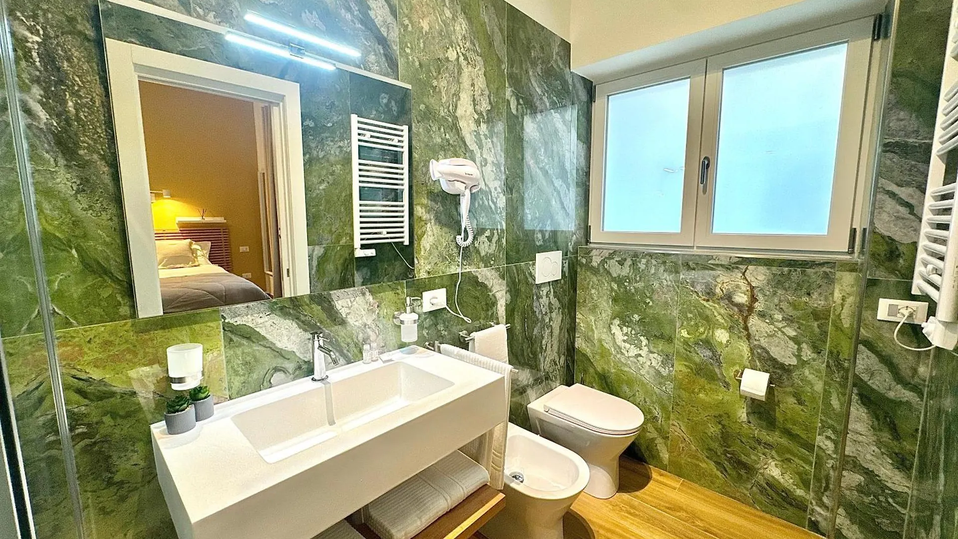 Saint Peter Rome - Luxury Apartments With 24H Guarded Parking